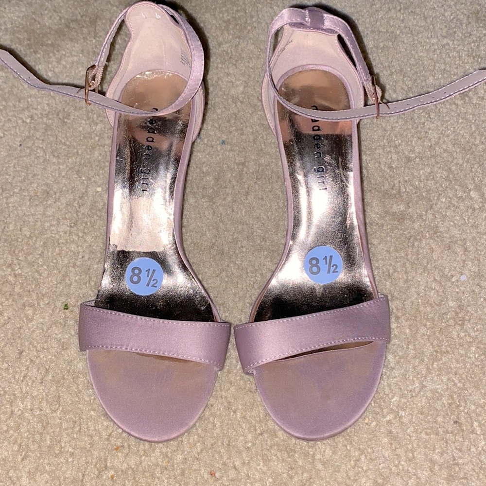 MADDEN GIRL HEELS SIZE 81/2